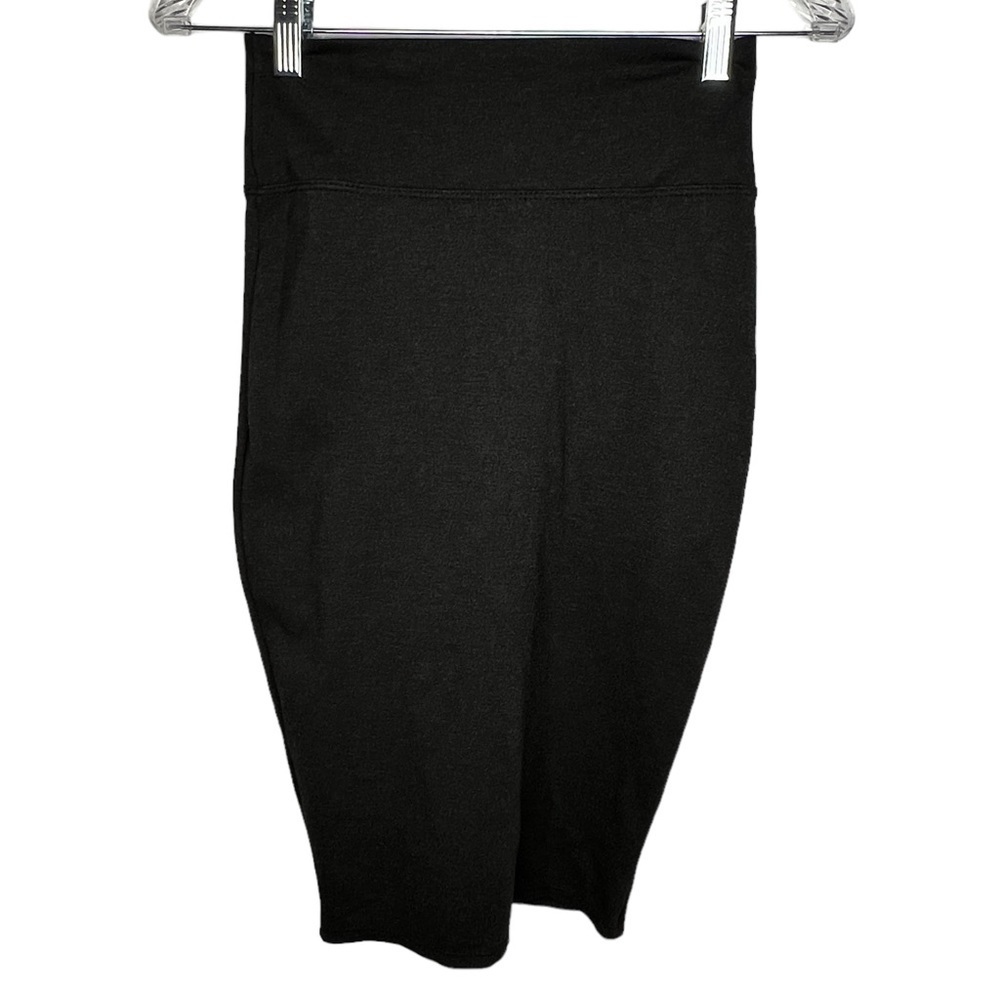 Noir Charcoal Gray Exercise Skirt nwot‎